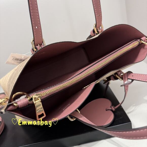 Last 1‼️Coach Mollie Tote Bag 25 Signature Canvas With Heart Charm CDF03 - Picture 10 of 10